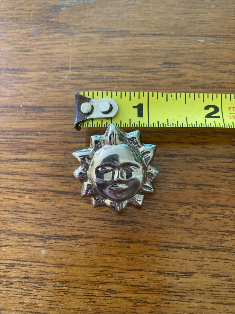 VINTAGE SILVER TAXCO/MEXICO SUN STUDS. - Picture 4 of 4